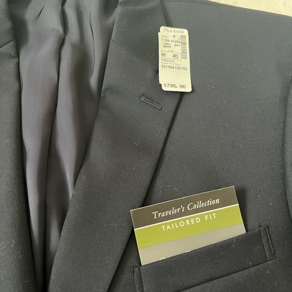 Jos. A. Bank Suit - Traveler’s Collection - Tailored fit - Picture 6 of 12